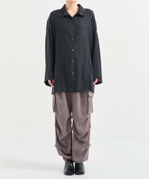 CITY TOKYO（シティトウキョウ）の「Back Tuck Arrangement Shirt/バックタックアレンジメントシャツ（シャツ/ブラウス・レディース・ブラック/ホワイト・FREE）」の14枚目の写真