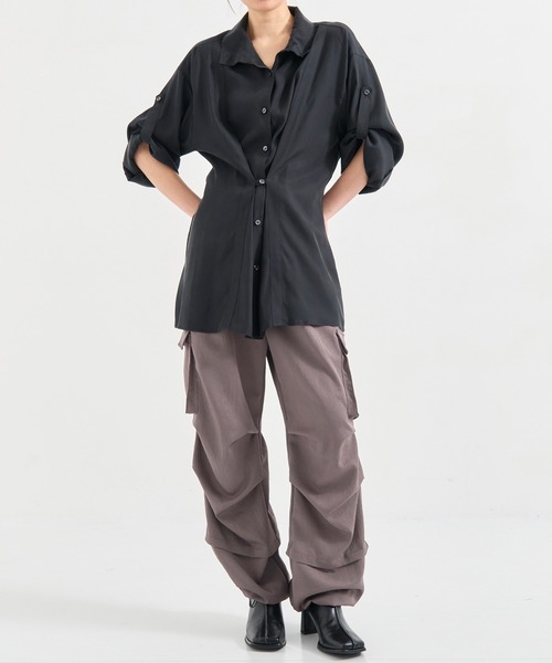 CITY TOKYO（シティトウキョウ）の「Back Tuck Arrangement Shirt/バックタックアレンジメントシャツ（シャツ/ブラウス・レディース・ブラック/ホワイト・FREE）」の13枚目の写真