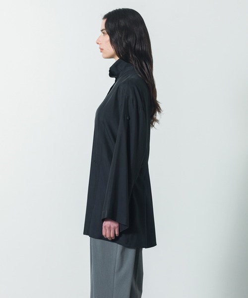 CITY TOKYO（シティトウキョウ）の「Back Tuck Arrangement Shirt/バックタックアレンジメントシャツ（シャツ/ブラウス・レディース・ブラック/ホワイト・FREE）」の22枚目の写真