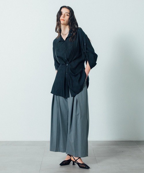 CITY TOKYO（シティトウキョウ）の「Back Tuck Arrangement Shirt/バックタックアレンジメントシャツ（シャツ/ブラウス・レディース・ブラック/ホワイト・FREE）」の17枚目の写真