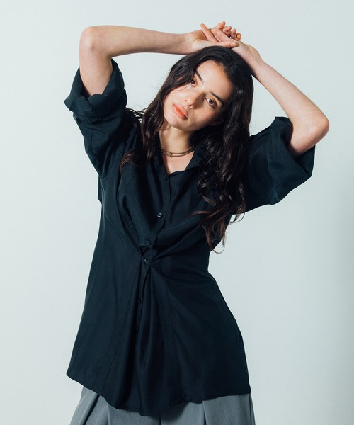 CITY TOKYO（シティトウキョウ）の「Back Tuck Arrangement Shirt/バックタックアレンジメントシャツ（シャツ/ブラウス・レディース・ブラック/ホワイト・FREE）」の20枚目の写真