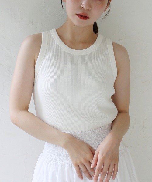 StyleSea（スタイルシー）の「リブタンクトップ（タンクトップ・レディース・ブラック/ベージュ/オフホワイト/グレイッシュベージュ・FREE）」の7枚目の写真