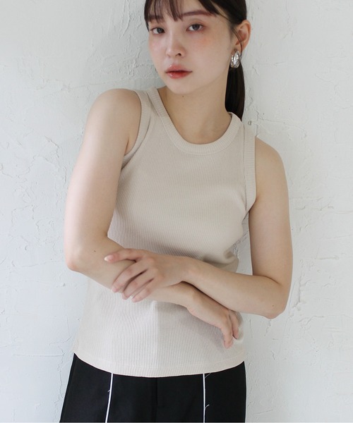 StyleSea（スタイルシー）の「リブタンクトップ（タンクトップ・レディース・ブラック/ベージュ/オフホワイト/グレイッシュベージュ・FREE）」の17枚目の写真