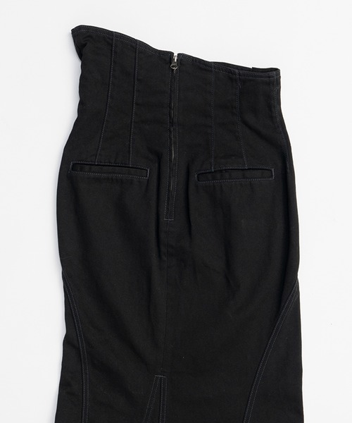 PRANK PROJECT（プランクプロジェクト）の「スカルプテッドマキシスカート / Sculpted Maxi Skirt（スカート・レディース・ホワイト/ブラック・36/38）」の19枚目の写真