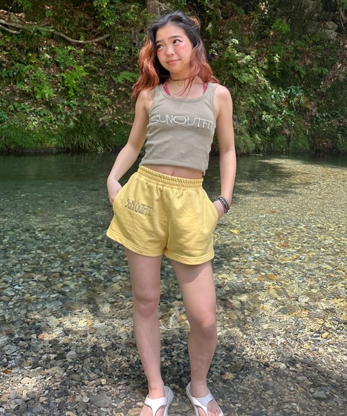 INTER FACTORY（インターファクトリー）の「moeka - sunoutfit スウェットショートパンツ made in INTERFACTORY（その他パンツ・レディース・イエロー/カーキ・SMALL/MEDIUM）」の18枚目の写真