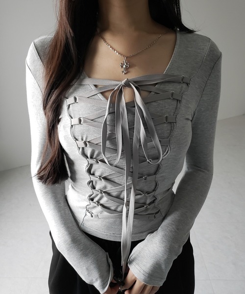me+em select(ミームセレクト)の「【 新色ピンク追加! /3WAY 】レースアップコルセットリボンチョーカートップス / lace up corset ribbon choker tops(Tシャツ/カットソー・レディース・グレー/ブラック/ピンク・FREE)」の19枚目の写真