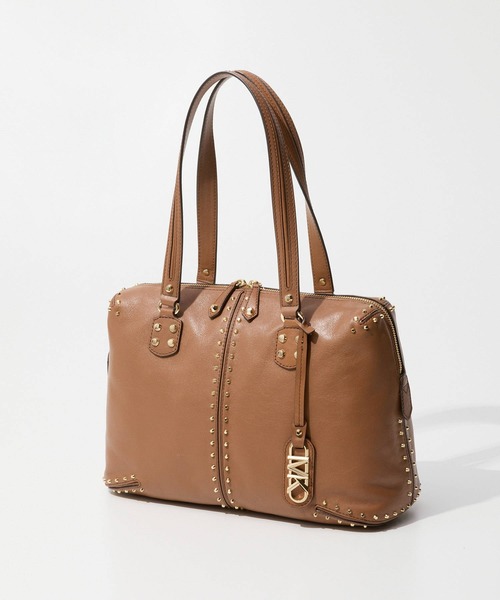 MICHAEL KORS(マイケルコース)の「MICHAEL KORS Astor Large Studded Leather Tote Bag マイケルコース アスター ラージ スタデッド レザートートバッグ(トートバッグ・レディース・ブラウン系/ベージュ・FREE)」の1枚目の写真