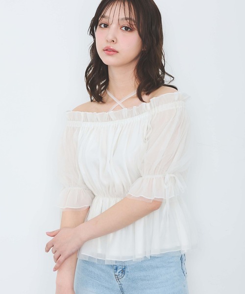 INGNI（イング）の「袖リボンチュールオフショルブラウス（シャツ/ブラウス・レディース・ピンク/オフホワイト/グレー・M）」の2枚目の写真