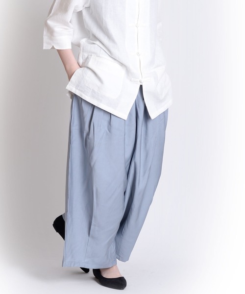 MARAI（マーライ）の「タックワイド ハカマパンツ 袴パンツ ルーズパンツ（その他パンツ・レディース・ブラック/ベージュ/グレー/カーキ/ネイビー/ブルー・FREE）」の6枚目の写真