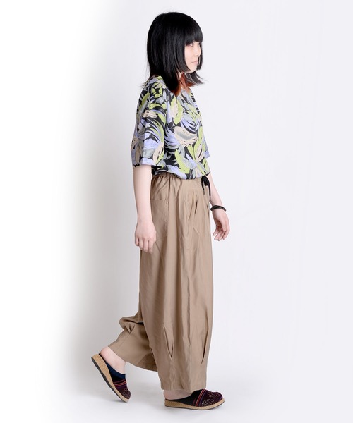 MARAI（マーライ）の「タックワイド ハカマパンツ 袴パンツ ルーズパンツ（その他パンツ・レディース・ブラック/ベージュ/グレー/カーキ/ネイビー/ブルー・FREE）」の17枚目の写真