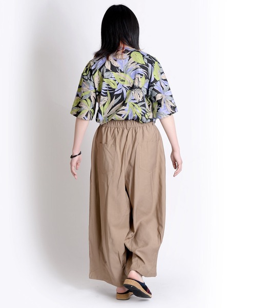 MARAI（マーライ）の「タックワイド ハカマパンツ 袴パンツ ルーズパンツ（その他パンツ・レディース・ブラック/ベージュ/グレー/カーキ/ネイビー/ブルー・FREE）」の18枚目の写真