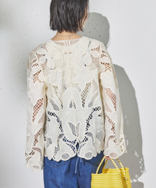 Doux archives（ドゥアルシーヴ）の「かぎ針レースカーディガン（カーディガン/ボレロ・レディース・アイボリー/ブラック・FREE）」の4枚目の写真