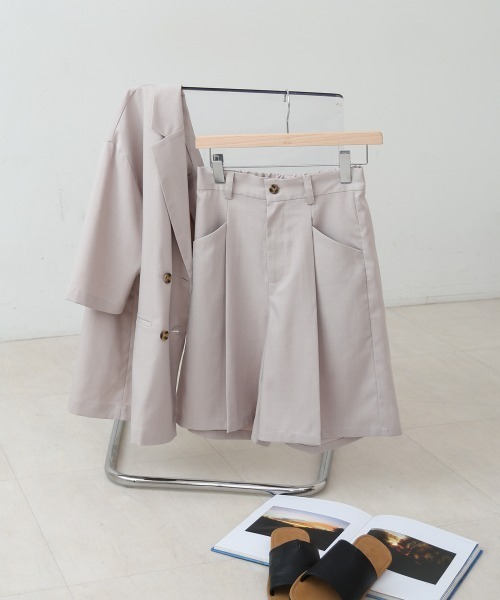 Bab(バブ)の「ハーフスリーブダブルテーラージャケット(テーラードジャケット・レディース・ホワイト系その他/ブラック・M)」の11枚目の写真