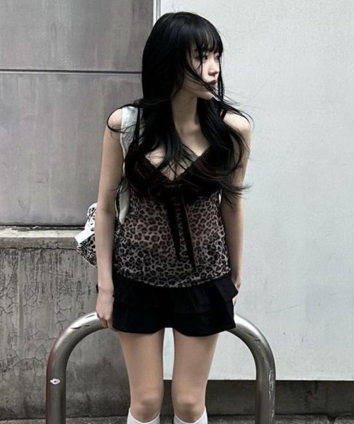 almo(アルモ)の「【LAMPOON】ベロアリボンヒョウ柄キャミ(キャミソール・レディース・ベージュ・SMALL/MEDIUM/LARGE)」の8枚目の写真