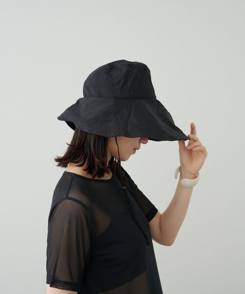Omekashi(オメカシ)の「ナイロンハット(ハット・レディース・ホワイト/ブラック・FREE)」の3枚目の写真