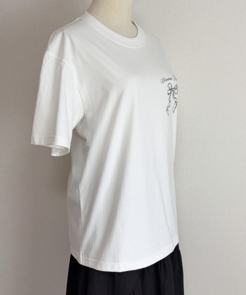 shoppinggo(ショッピングゴー)の「リボンロゴTシャツ(Tシャツ/カットソー・レディース・ホワイト・M)」の2枚目の写真