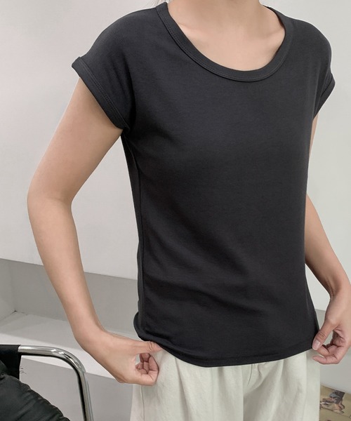 LOWO(ロワ)の「フレンチスリーブTシャツ カットソー(Tシャツ/カットソー・レディース・ホワイト/チャコールグレー/ブラック・FREE)」の2枚目の写真
