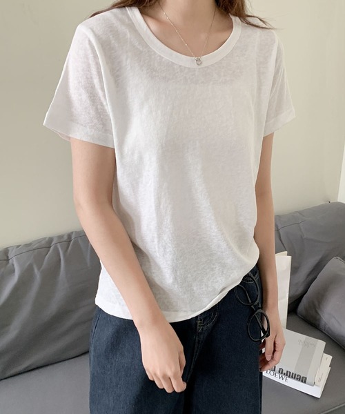 LOWO(ロワ)の「綿混無地シンプルTシャツ カットソー(Tシャツ/カットソー・レディース・ホワイト/グレー/ピンクベージュ・FREE)」の2枚目の写真