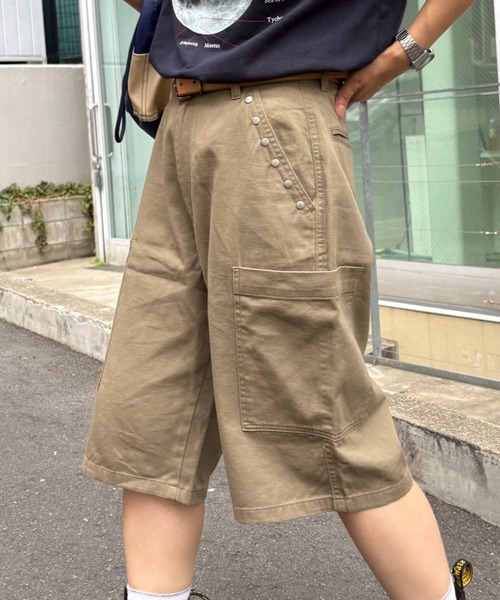 CIAOPANIC TYPY（チャオパニックティピー）の「【UNISEX】ハーフスタッズカーゴパンツ（カーゴパンツ・レディース・ベージュ/ホワイト/ブラック・MEDIUM/LARGE）」の3枚目の写真