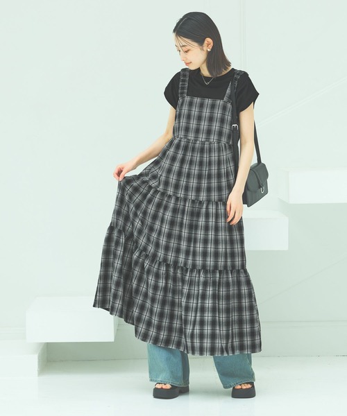 LAKOLE（ラコレ）の「オンブレチェックワンピース / 494989（ワンピース・レディース・ブラウン/ブラック・FREE）」の4枚目の写真