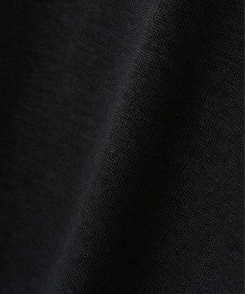 MARGARET HOWELL(マーガレットハウエル)の「LINEN JERSEY TOP(Tシャツ/カットソー・レディース・イエロー系その他3/ブラック・2)」の9枚目の写真