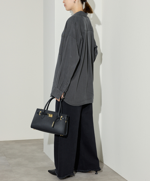 SLOBE IENA(スローブイエナ)の「《セットアップ対応可》製品染めシャツ(シャツ/ブラウス・レディース・グレー/カーキ/ベージュ・FREE)」の16枚目の写真