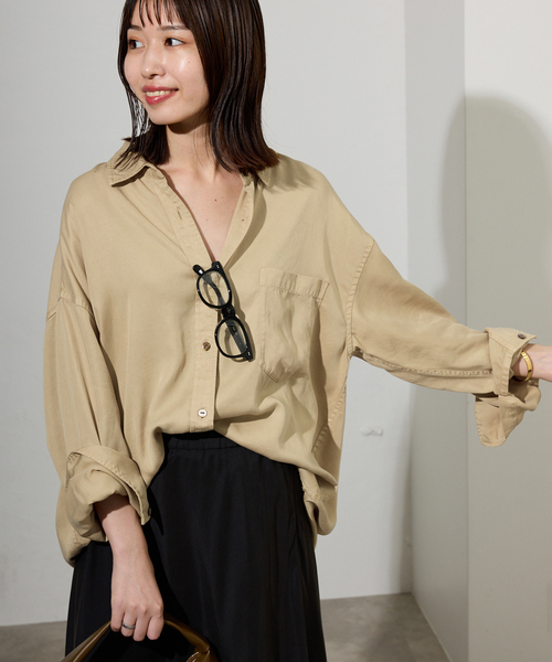 SLOBE IENA(スローブイエナ)の「《セットアップ対応可》製品染めシャツ(シャツ/ブラウス・レディース・グレー/カーキ/ベージュ・FREE)」の20枚目の写真