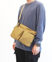 UNTRACK（アントラック）の「UNTRACK CITY/3LS ショルダーバッグ サコッシュ 60373（ショルダーバッグ）」