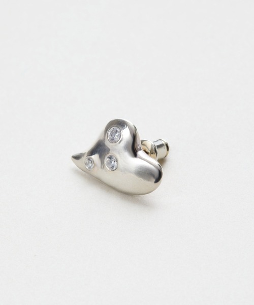 LAPUIS(ラピュイ)の「LAPUIS(ラピュイ) Garden Heart pierced earrings(ピアス(両耳用)・レディース・シルバー/ゴールド・FREE)」の5枚目の写真