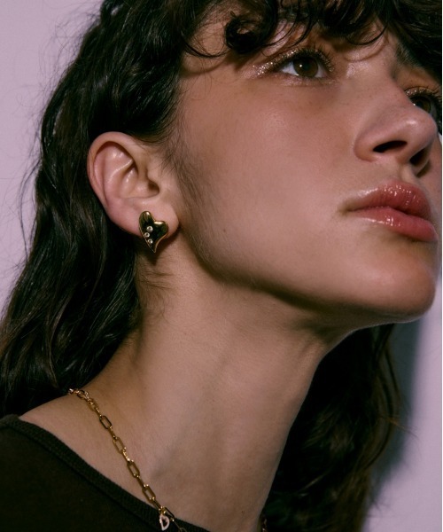 LAPUIS(ラピュイ)の「LAPUIS(ラピュイ) Garden Heart pierced earrings(ピアス(両耳用)・レディース・シルバー/ゴールド・FREE)」の11枚目の写真