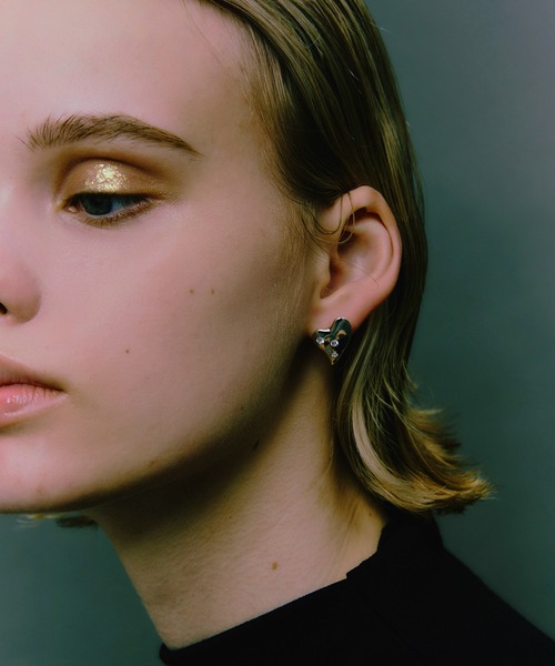 LAPUIS(ラピュイ)の「LAPUIS(ラピュイ) Garden Heart pierced earrings(ピアス(両耳用)・レディース・シルバー/ゴールド・FREE)」の15枚目の写真