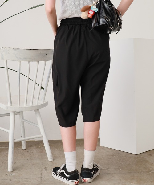 ROOPTOKYO（ループトウキョウ）の「ワイドシルエット リベットハーフカーゴパンツ（カーゴパンツ・メンズ・ブラック/ホワイト・L/M）」の19枚目の写真