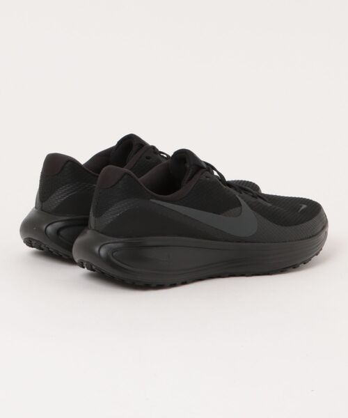 NIKE(ナイキ)の「NIKE ナイキ REVOLUTION 8【軽量】メンズスニーカー ランニングシューズ(レボリューション8) HJ9198-002 ブラック/アンスラサイト(スニーカー・メンズ・ブラック×ブラック/ブラック×ホワイト/カーキ・25.0cm/25.5cm/26.0cm/26.5cm/27.0cm/27.5cm/28.0cm/28.5cm/29.0cm/30.0cm/31cm)」の4枚目の写真