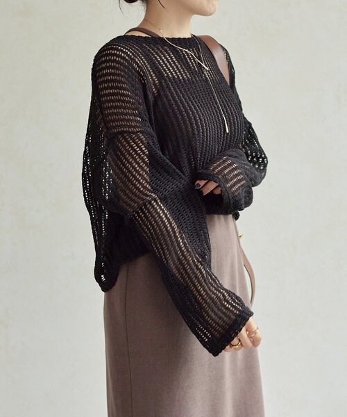Thevon(ゼボン)の「ショート丈メッシュニット(ニット/セーター・レディース・ベージュ/サンドベージュ/ブラック/ライム・FREE)」の1枚目の写真