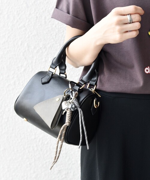 VELETTO（ベレット）の「VELETTO: 2WAY ショルダー ミニ ボストン バッグ（ボストンバッグ・レディース・キャメル/ブラック・ONE SIZE）」の7枚目の写真