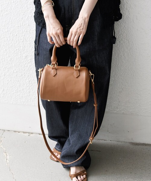 VELETTO（ベレット）の「VELETTO: 2WAY ショルダー ミニ ボストン バッグ（ボストンバッグ・レディース・キャメル/ブラック・ONE SIZE）」の18枚目の写真