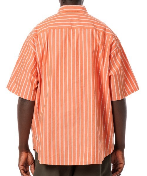 Sandinista(サンディニスタ)の「Sandinista Stripe Oversized Pocket S/S Shirt(サンディニスタ ストライプ オーバーサイズ ポケット ショートスリーブシャツ)(シャツ/ブラウス・メンズ・グリーン/レッド・MEDIUM/LARGE)」の15枚目の写真