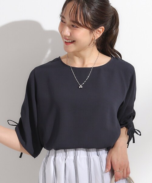 DRESKIP(ドレスキップ)の「◆【セットアップ可/洗える/S-LL】お袖シャーリング 麻調5分袖ブラウス(シャツ/ブラウス・レディース・ライトベージュ/ブルーグリーン/ネイビー・01/02/03/04)」の3枚目の写真