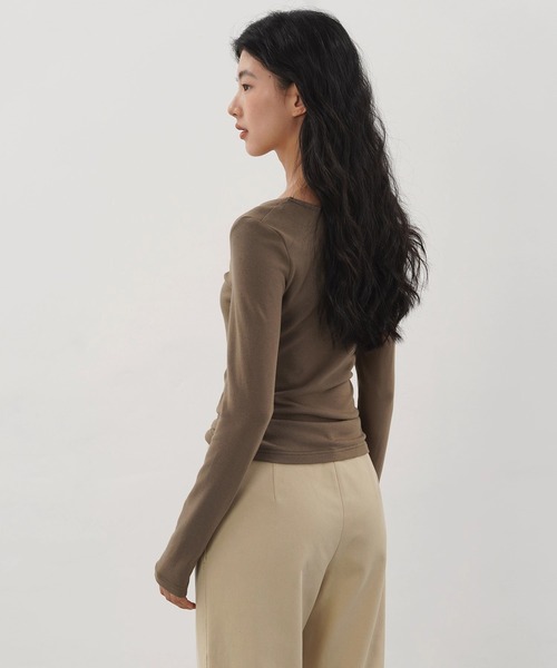 セール】ツイストフロントトップス EM25a054【EIGHTHMONTH】（Tシャツ