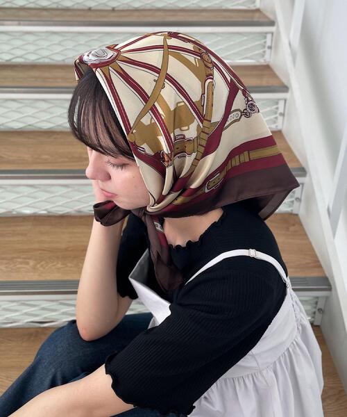 grove（グローブ）の「柄アソート大判スカーフ（バンダナ/スカーフ・レディース・ネイビー/ワイン系1/ネイビー系/ライトベージュ・00）」の11枚目の写真