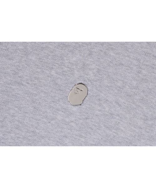 A BATHING APE（アベイシングエイプ）の「ONE POINT PULLOVER HOODIE（パーカー・メンズ・ベージュ/ブラウン/ブラック/グレー・SMALL/MEDIUM/X-LARGE/LARGE/XX-LARGE）」の6枚目の写真