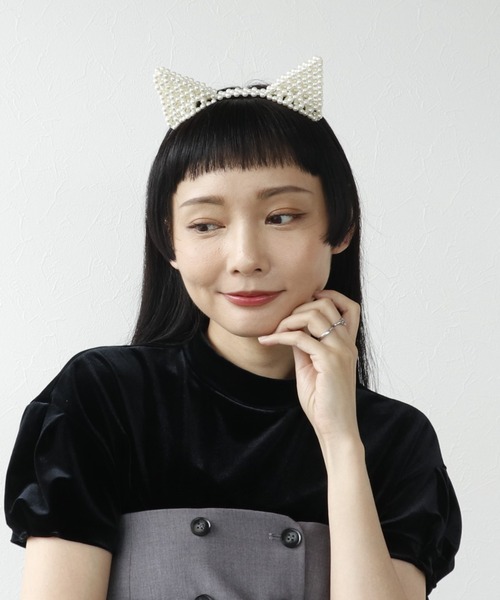 Three Four Time（ｽﾘｰﾌｫｰﾀｲﾑ）の「パールネコミミカチューシャ（カチューシャ・レディース・アイボリー・FREE）」の4枚目の写真