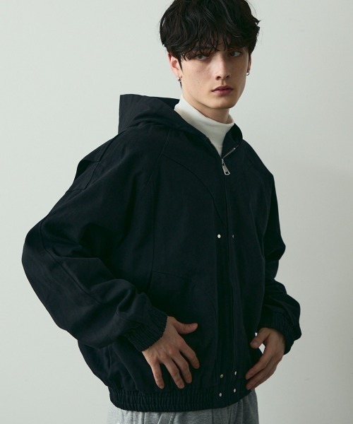 【お値下げ】BETOUPE ブラック ショート丈ブルゾン セール】Short-Length Duck Canvas Hooded Blouson / ショート丈