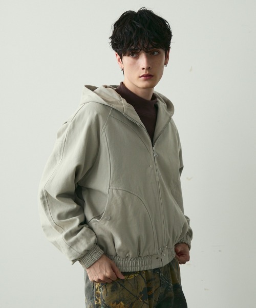 Shoowtime（ショウタイム）の「Short-Length Duck Canvas Hooded Blouson / ショート丈ダックフーデッドブルゾン（ブルゾン・メンズ・アイボリー/ブラック・MEDIUM/LARGE/X-LARGE）」の9枚目の写真