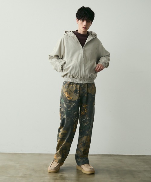 Shoowtime（ショウタイム）の「Short-Length Duck Canvas Hooded Blouson / ショート丈ダックフーデッドブルゾン（ブルゾン・メンズ・アイボリー/ブラック・MEDIUM/LARGE/X-LARGE）」の16枚目の写真