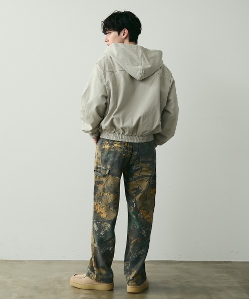 Shoowtime（ショウタイム）の「Short-Length Duck Canvas Hooded Blouson / ショート丈ダックフーデッドブルゾン（ブルゾン・メンズ・アイボリー/ブラック・MEDIUM/LARGE/X-LARGE）」の20枚目の写真