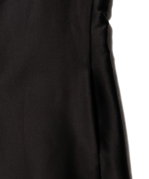 UNUS(ユナス)の「UNUS / Satin Mini Dress(ワンピース・レディース・アイボリー/ブラック・38/36)」の7枚目の写真
