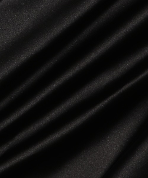 UNUS(ユナス)の「UNUS / Satin Mini Dress(ワンピース・レディース・アイボリー/ブラック・38/36)」の8枚目の写真