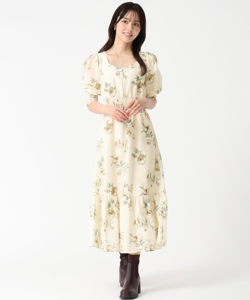 31 Sons de mode(トランテアン ソン ドゥ モード)の「2025秋冬新作 Vネックギャザーフラワーワンピース(ワンピース・レディース・ブラウン/ベージュ/ライトブルー・S/M)」の16枚目の写真