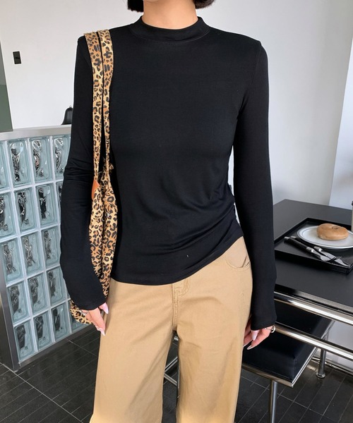 Lace Ladies(レースレディース)の「オフネック ベーシック 長袖 カット トップス(Tシャツ/カットソー・レディース・ブラック/ダークグレー/ブラウン/ライトグレー・FREE)」の7枚目の写真